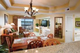 Marriott_Sunset_Pointe_at_Shelter_Cove_Living_Area