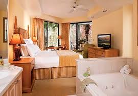 Marriott_Royal_Palms_Master_Bedroom